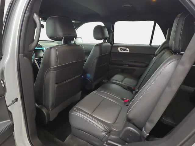Used 2015 Ingot Silver Ford Sport image 12
