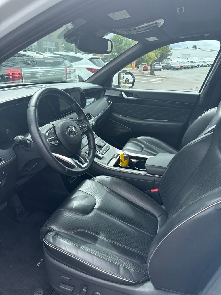 Used 2022 White Hyundai Calligraphy image 9