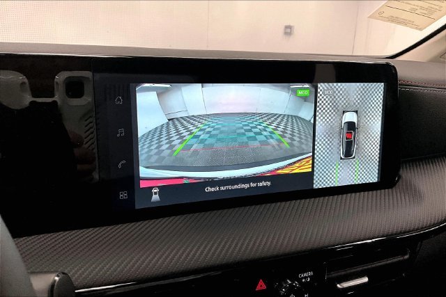 New 2026 Aspen White with Black Roof Nissan SR image 25