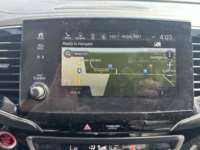 Used 2022 White Honda Touring image 16