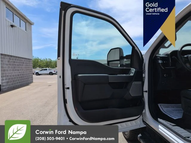 Certified Used 2026 White Ford Lariat image 12