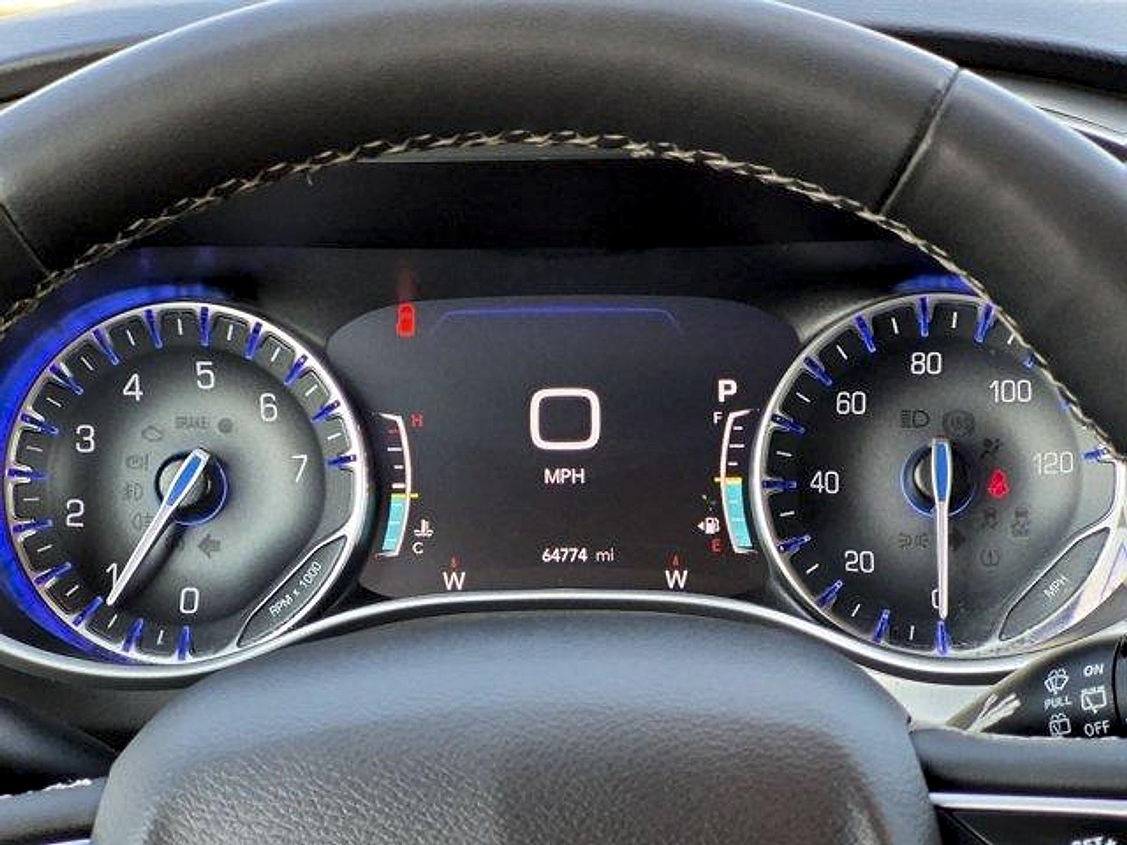 Used 2023 Bright White Clearcoat Chrysler Touring L image 11