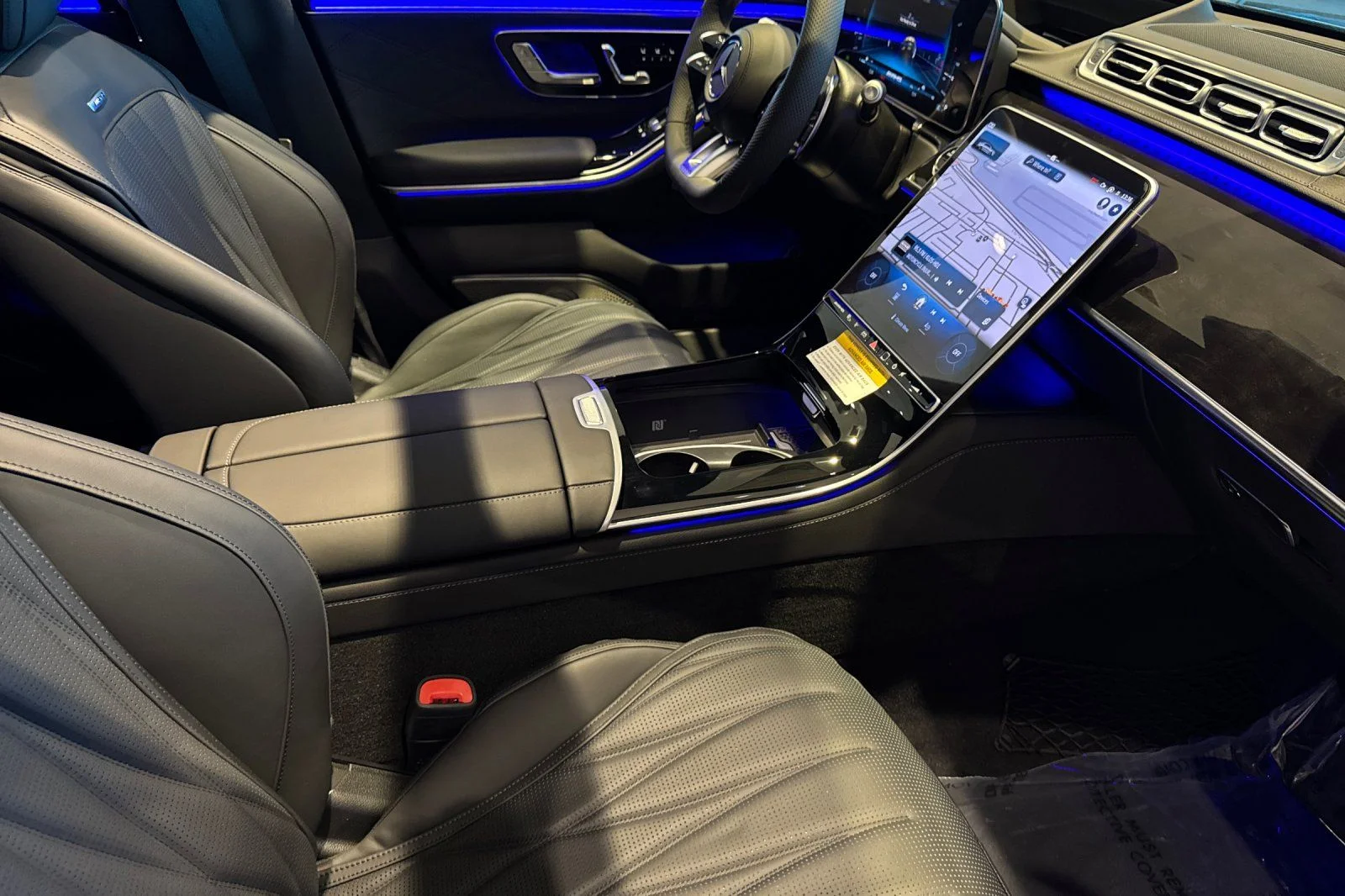 2026 Mercedes-Benz S-Class AMG S 63 - Photo 13