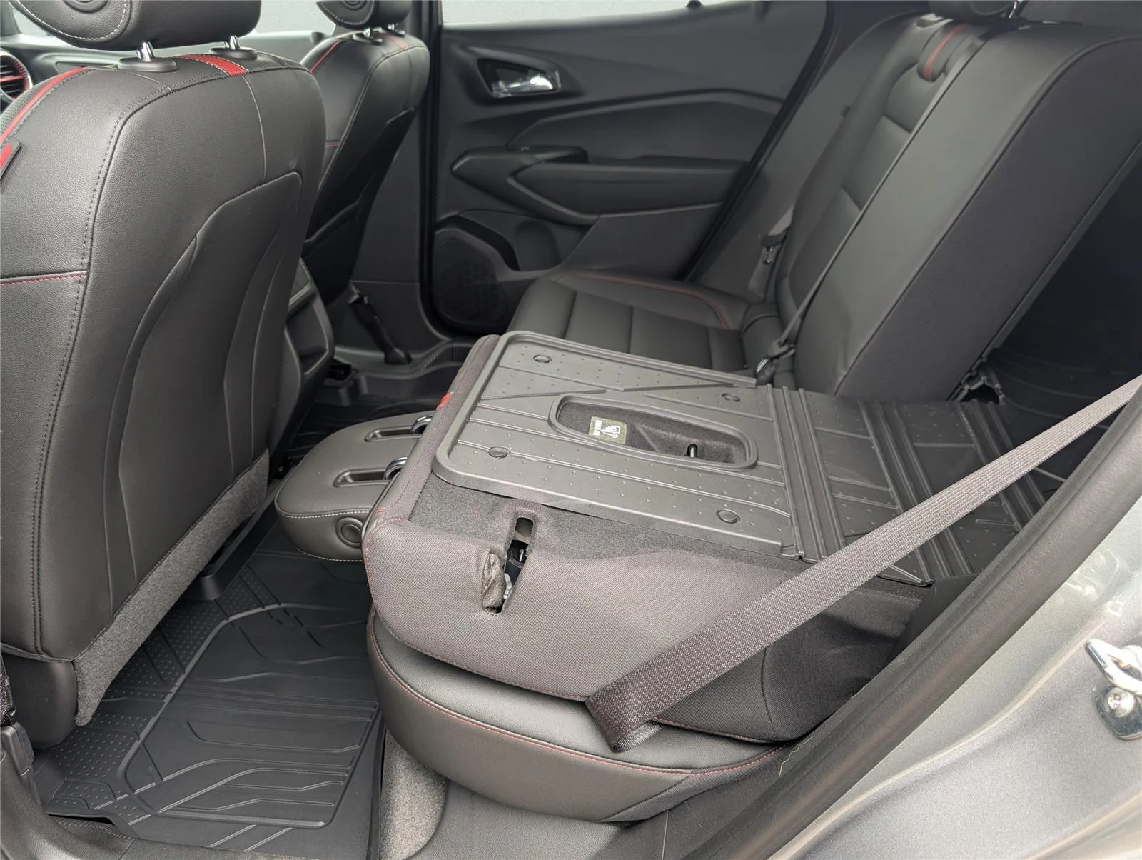 2026 Chevrolet Trax RS - Photo 33
