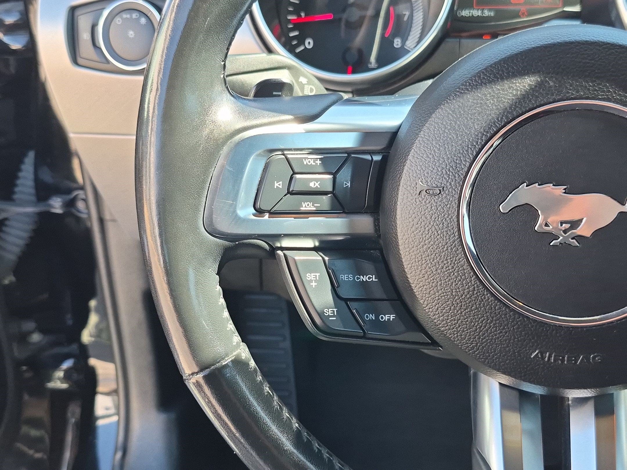 Used 2020 Shadow Black Ford EcoBoost Premium image 18