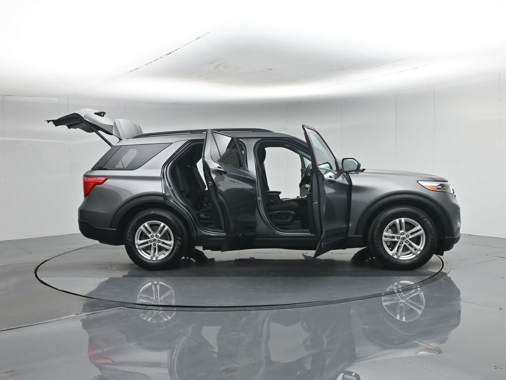 Certified Used 2021 Gray Ford XLT image 5