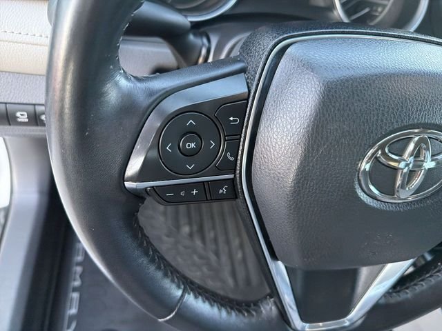 2019 Toyota Camry XLE - Photo 17