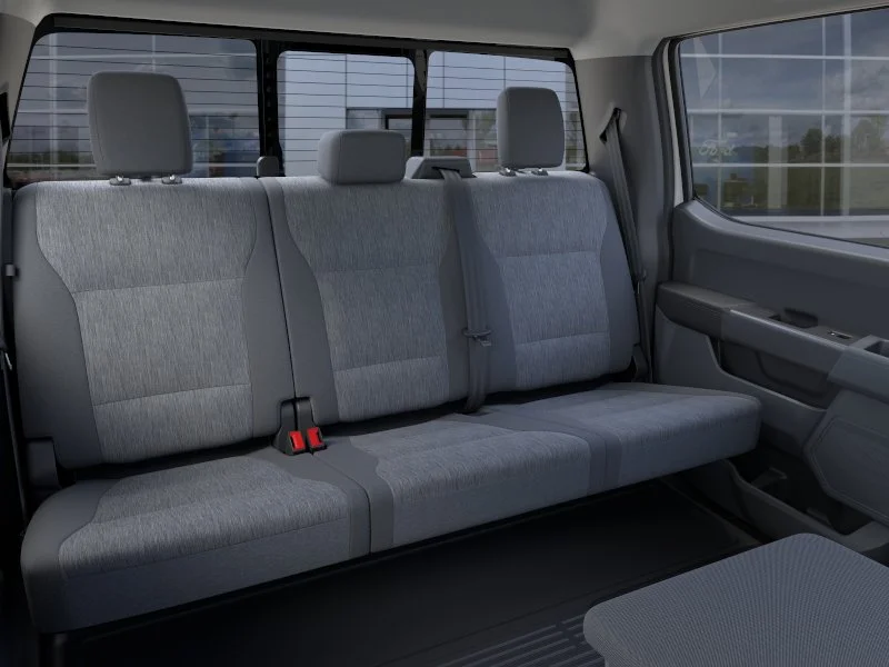 New 2026 Oxford White Ford F-350® XL image 33