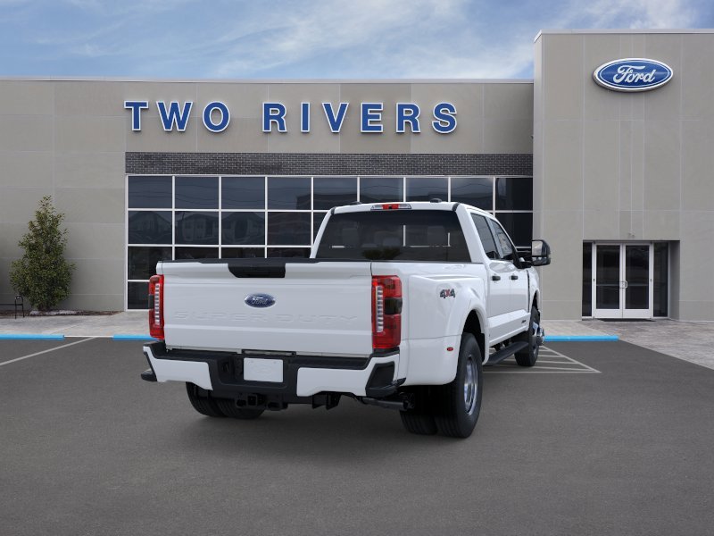 New 2026 Oxford White Ford F-350® XL image 8