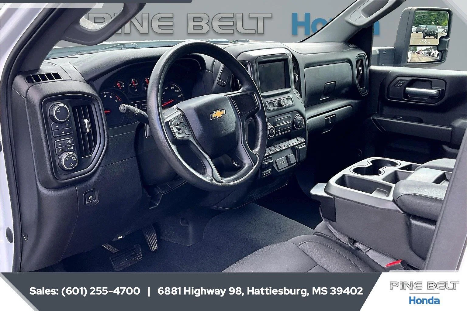 Used 2024 Summit White Chevrolet Custom image 12