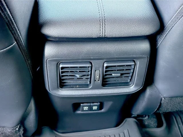 2020 Toyota RAV4 Limited - Photo 19