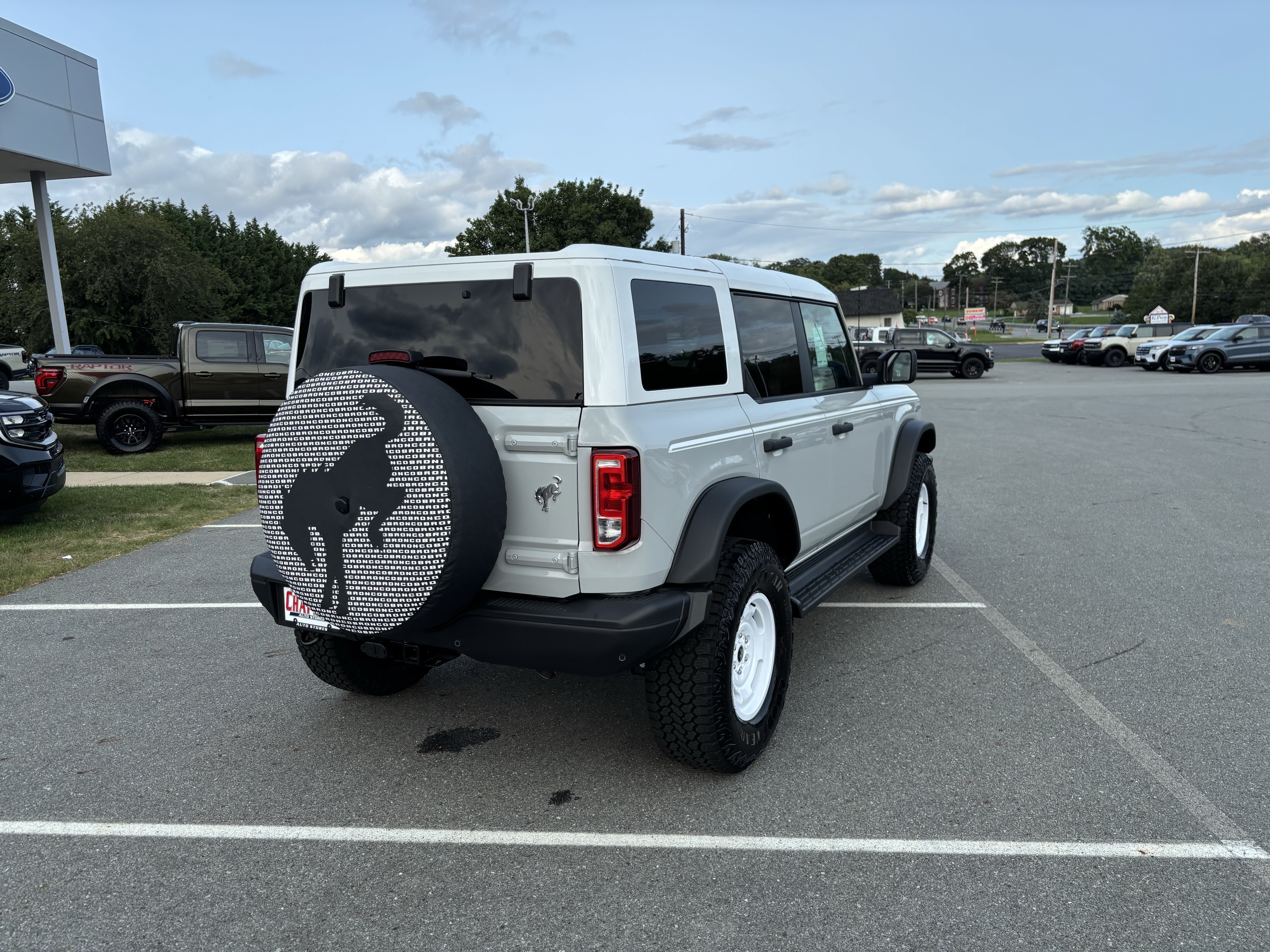 New 2026 Avalanche Ford Heritage Edition image 7