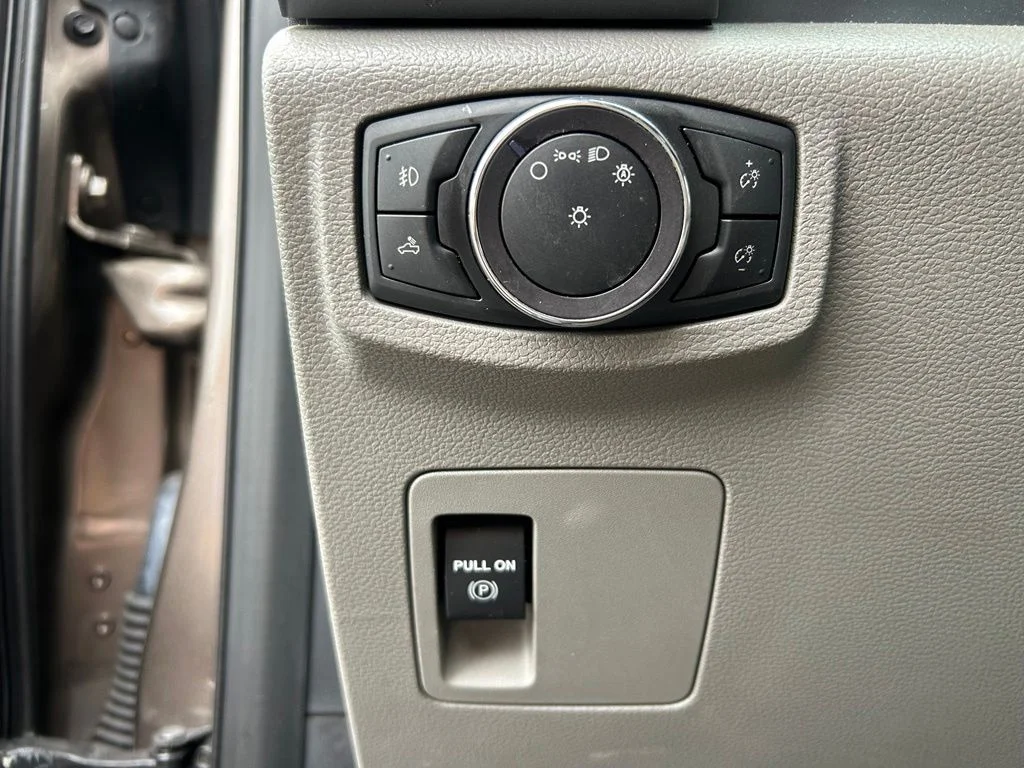 Certified Used 2019 Gray Ford XLT image 13