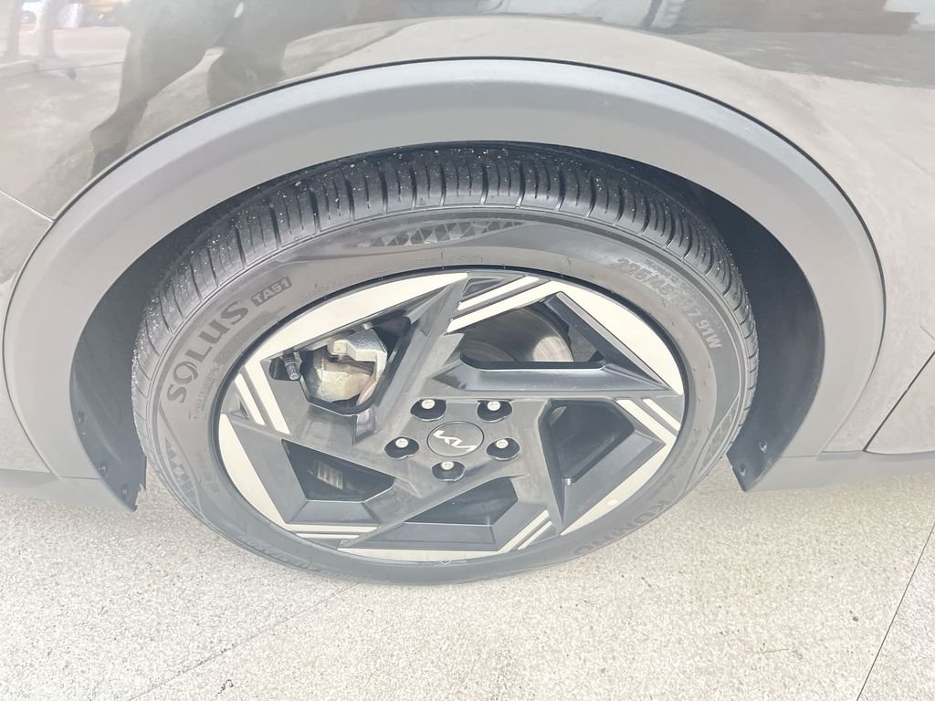Used 2025 Gray Kia EX image 14