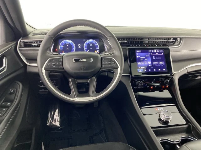 Used 2024 Black Jeep Altitude X image 20