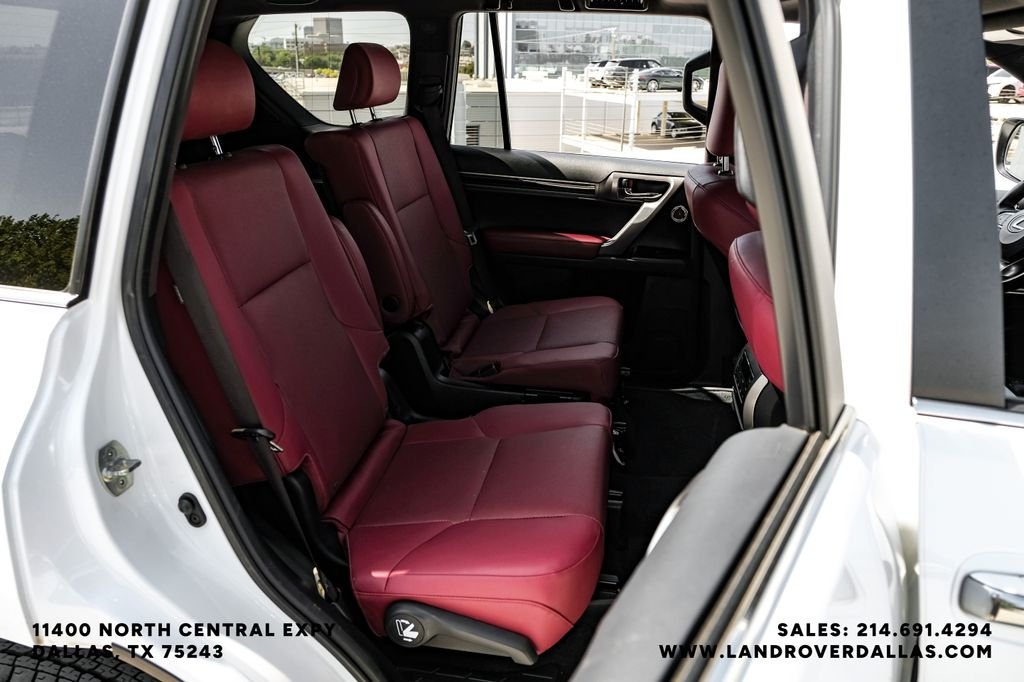 Used 2023 White Pearl Lexus 460 image 31
