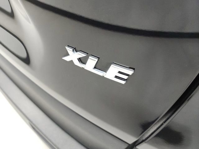 2024 Toyota RAV4 XLE Premium - Photo 12