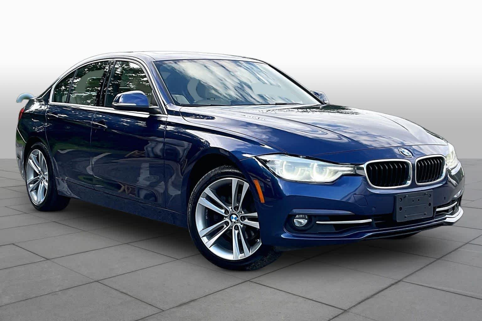 Used 2018 Mediterranean Blue Metallic BMW 330i xDrive image 2