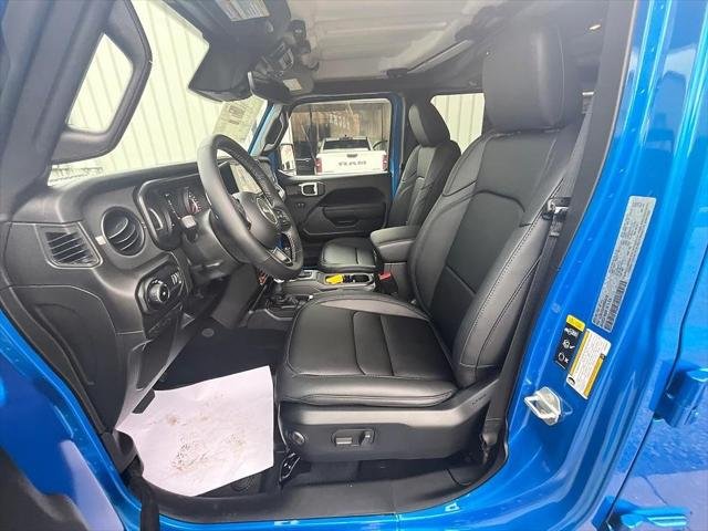 New 2027 Hydro Blue Pearl-Coat Paint Jeep Willys image 14