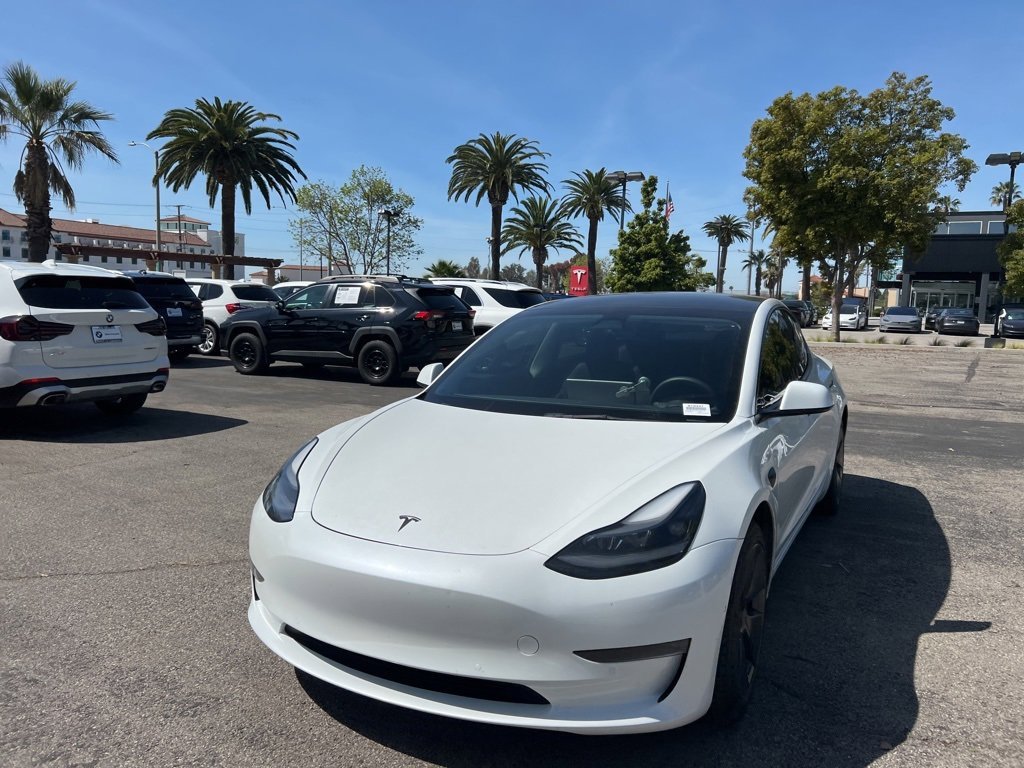 Used 2022 Tesla Model 3 Long Range with VIN 5YJ3E1EB2NF152613 for sale in Camarillo, CA