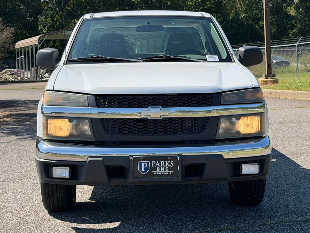 Used 2007 White Chevrolet LS image 31