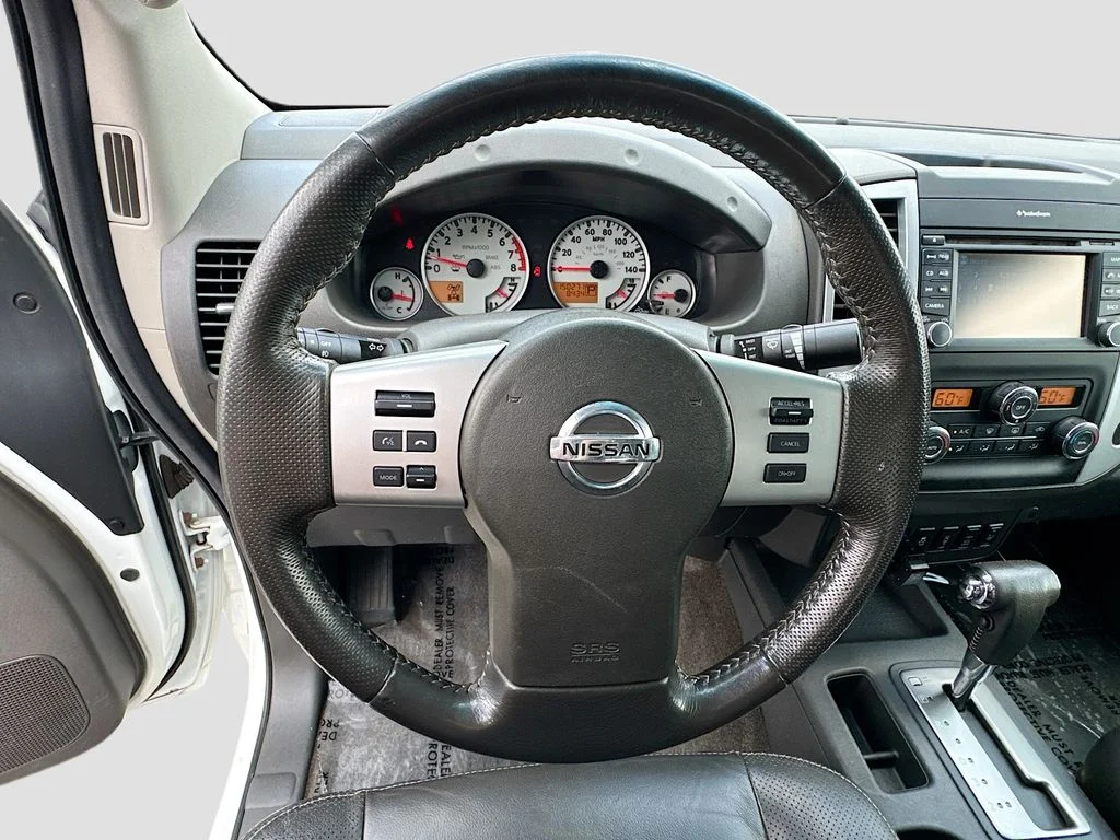 Used 2013 Glacier White Nissan PRO-4X image 10