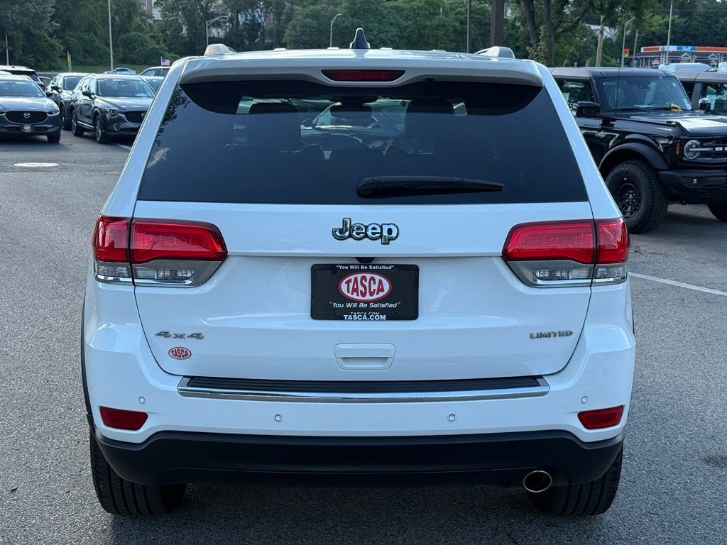 Used 2018 White Jeep Limited image 7