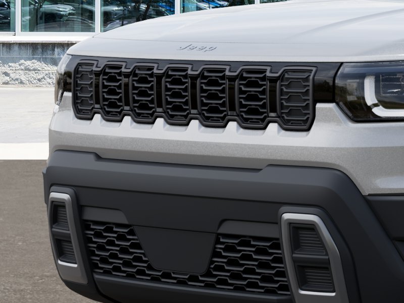 New 2026 Silver Zynith Clear-Coat Exterior Paint Jeep Laredo image 37