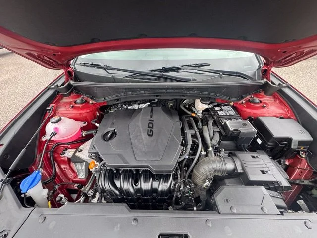 Used 2025 Red Hyundai SE image 27