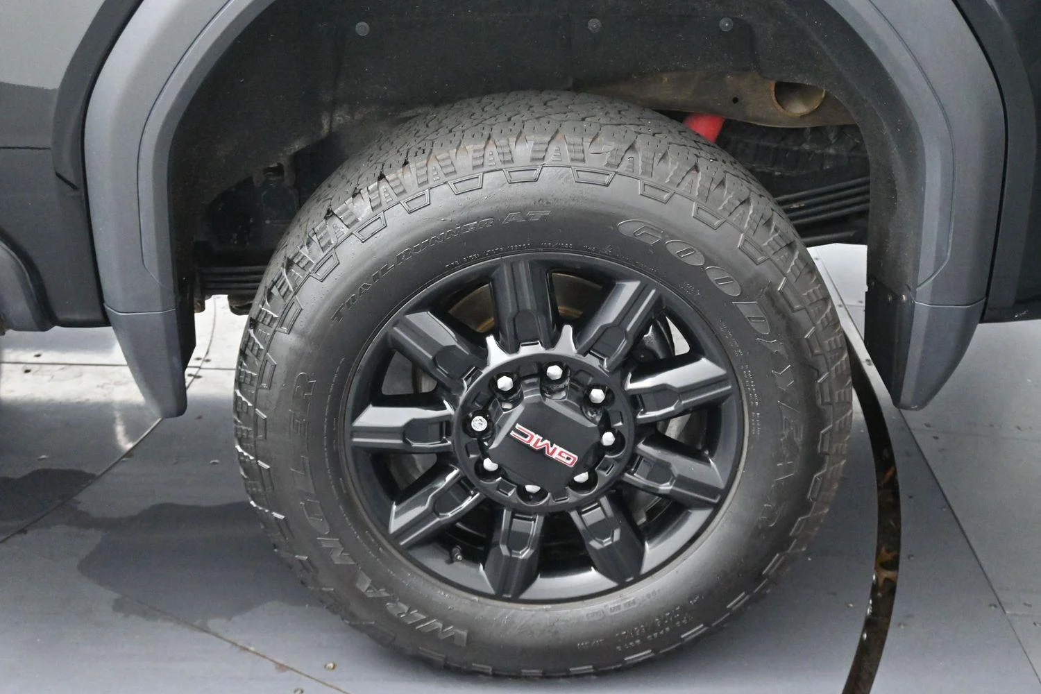 Used 2024 Onyx Black GMC AT4 image 37