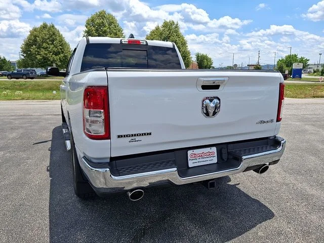 Used 2019 White Ram Big Horn/Lone Star image 8