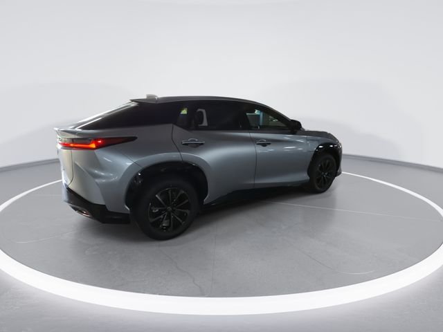 New 2026 Iridium Lexus PREMIUM image 8