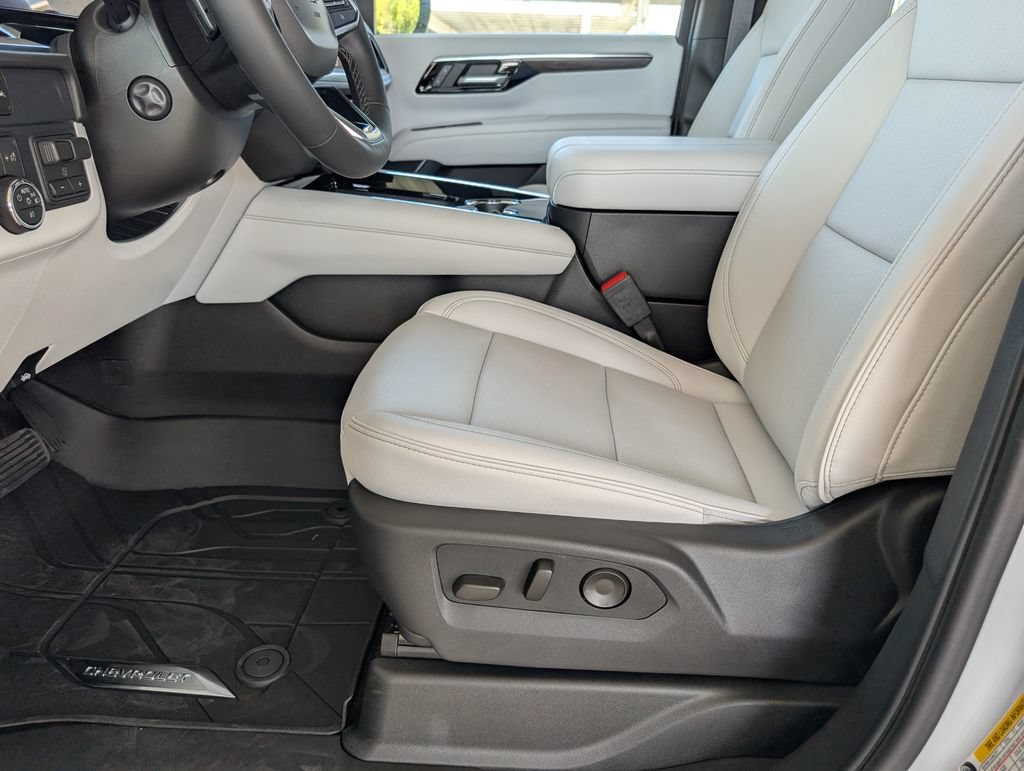 2026 Chevrolet Tahoe Premier - Photo 10