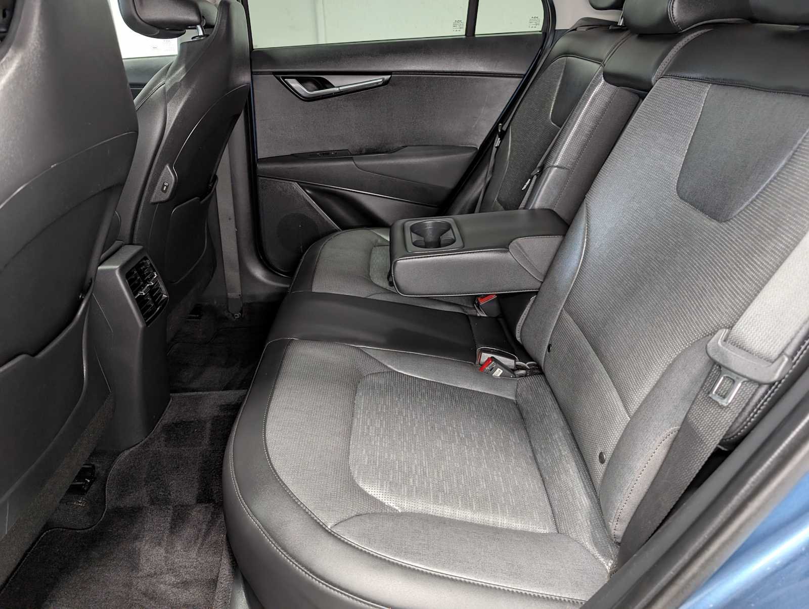 Used 2023 Mineral Blue Kia SX Touring image 25