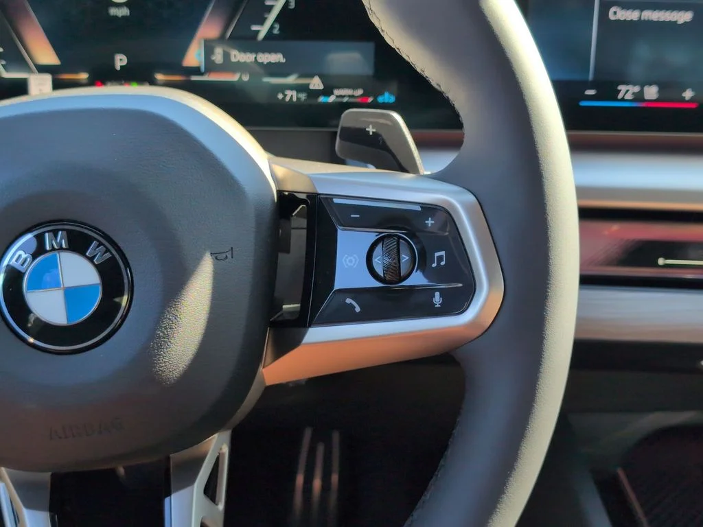 New 2026 White BMW 530i image 21