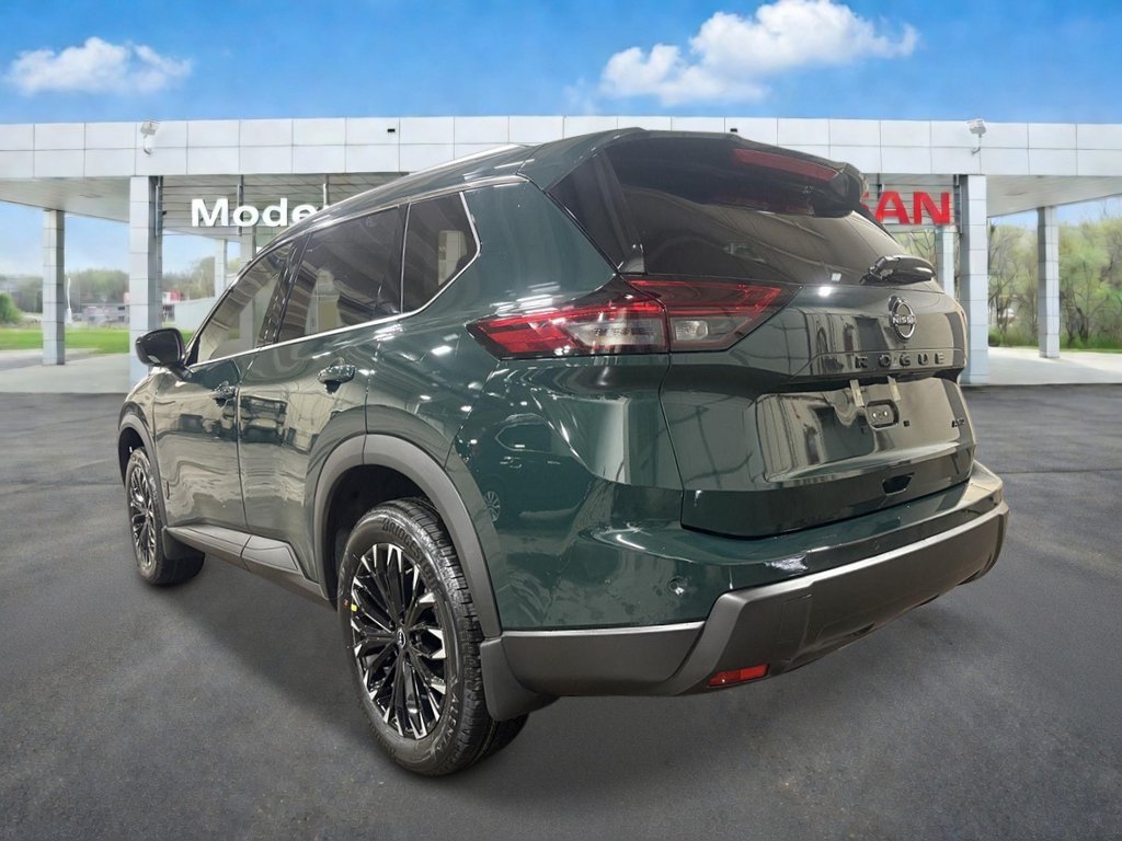 New 2026 Obsidian Green Pearl Nissan Dark Armor™ image 3
