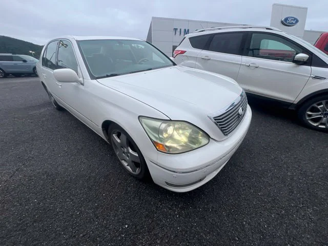 Used 2005 White Lexus 430 image 12