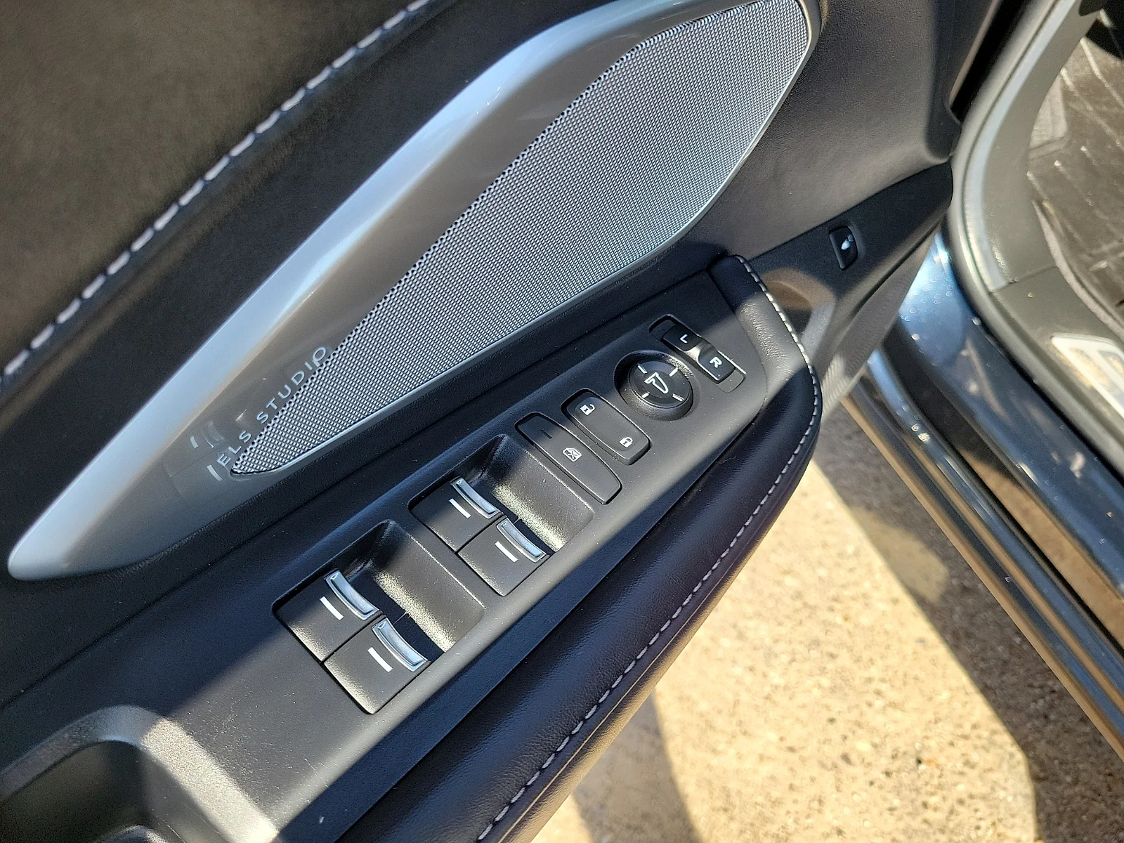 2025 Acura RDX Technology Package - Photo 18