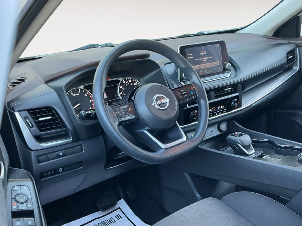 Used 2023 White Nissan SV image 19