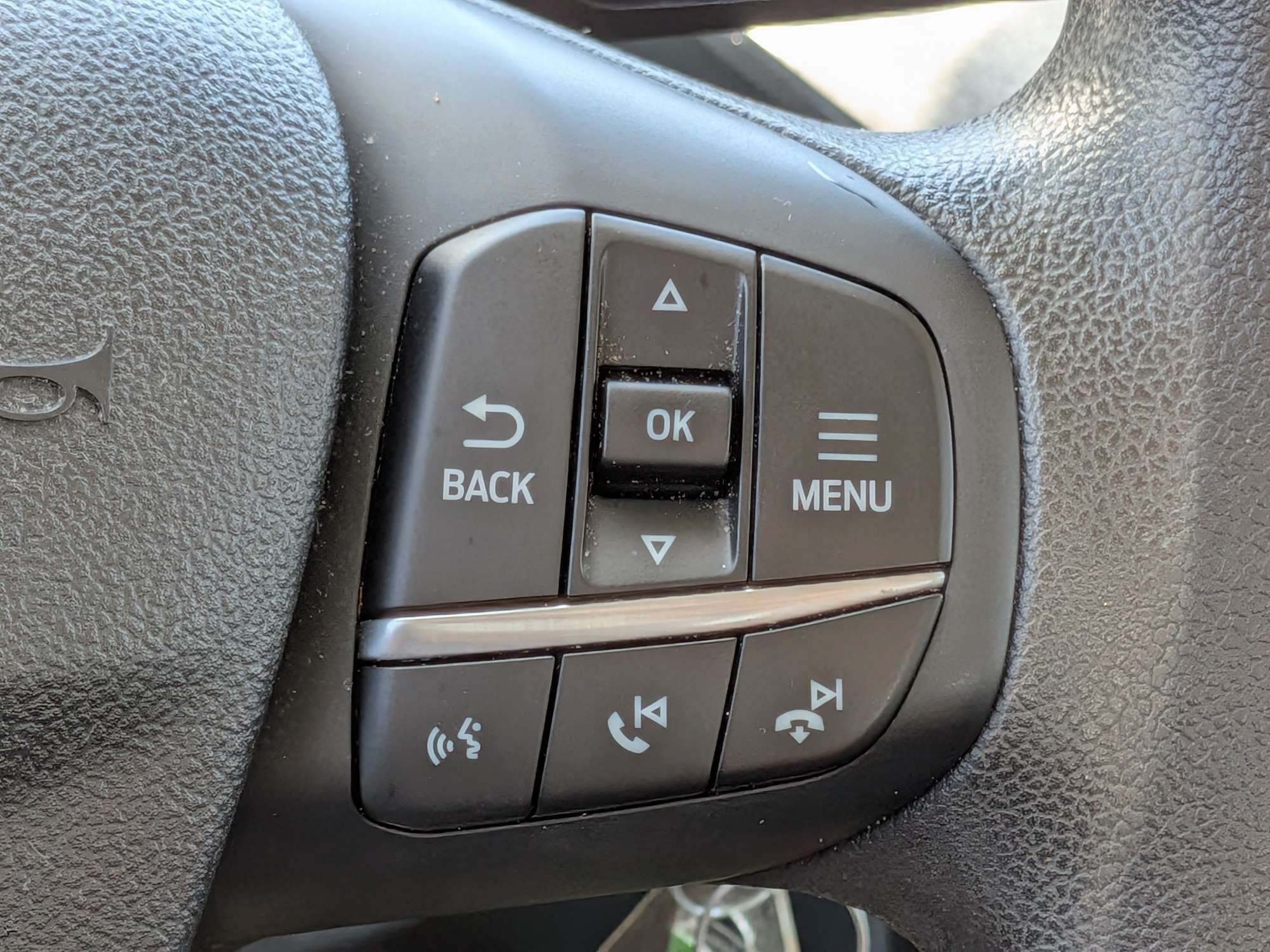Used 2022 Oxford White Ford XLT image 31