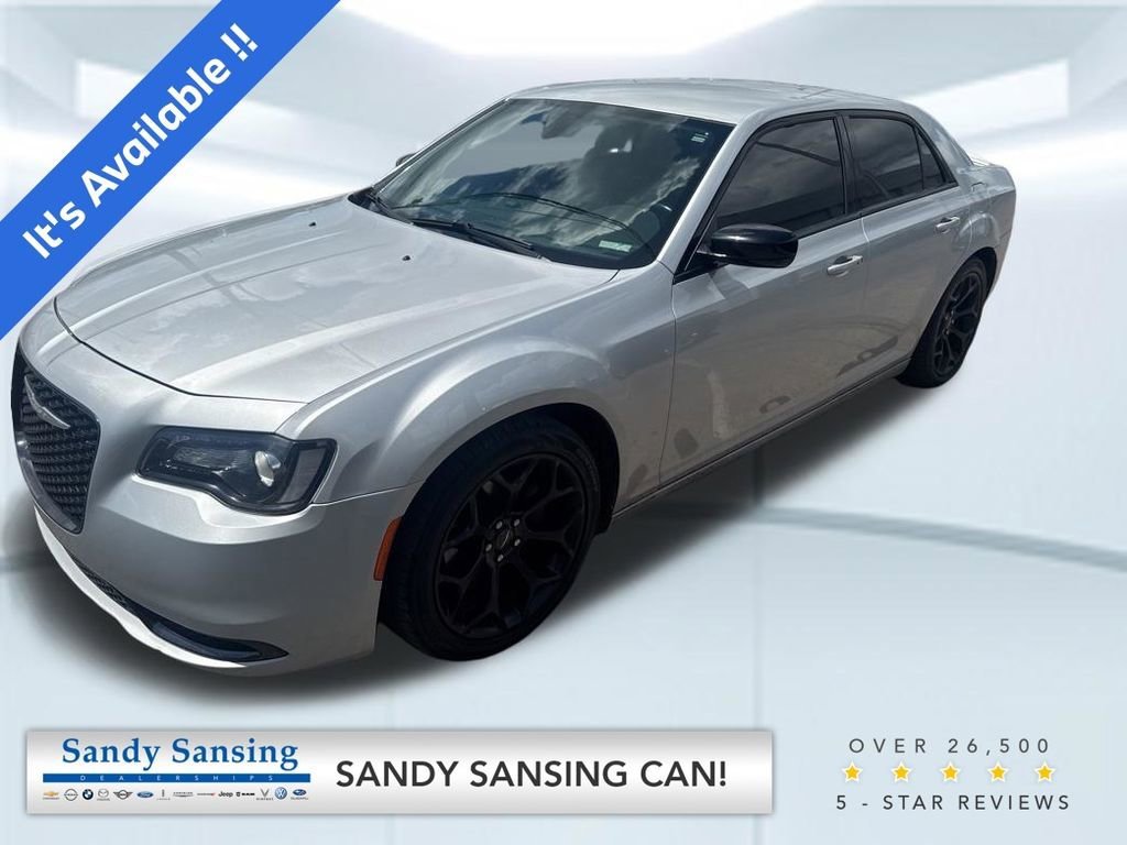 2019 Chrysler 300 Touring