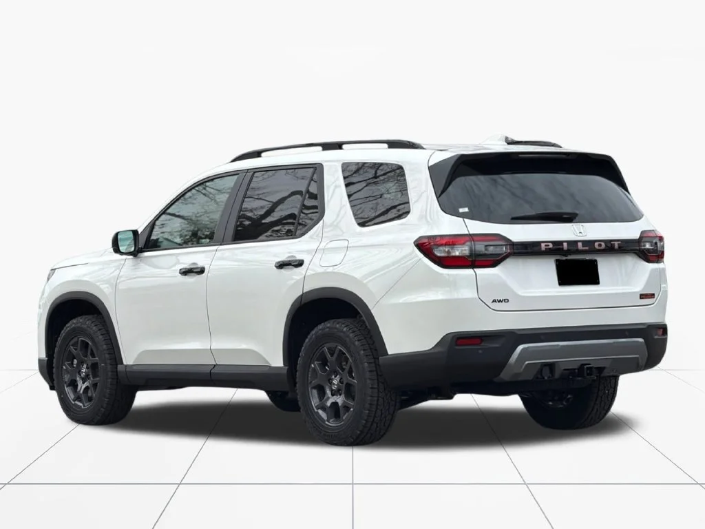New 2026 Platinum White Pearl Honda TrailSport image 6