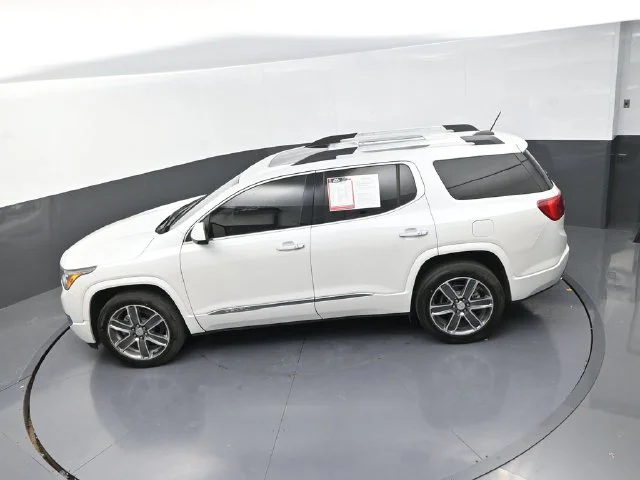 Used 2018 White GMC Denali image 25