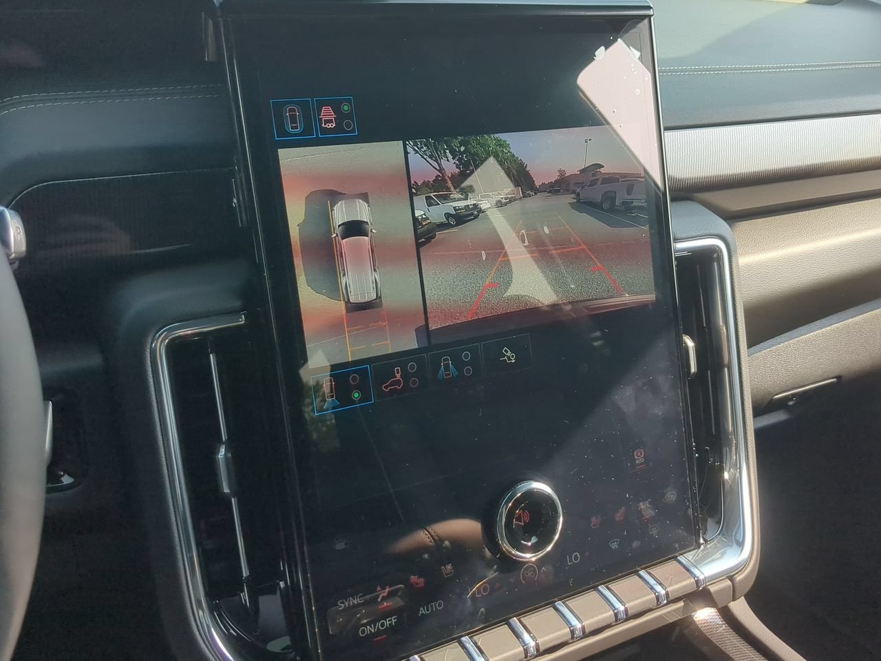 New 2026 Onyx Black GMC Elevation image 15