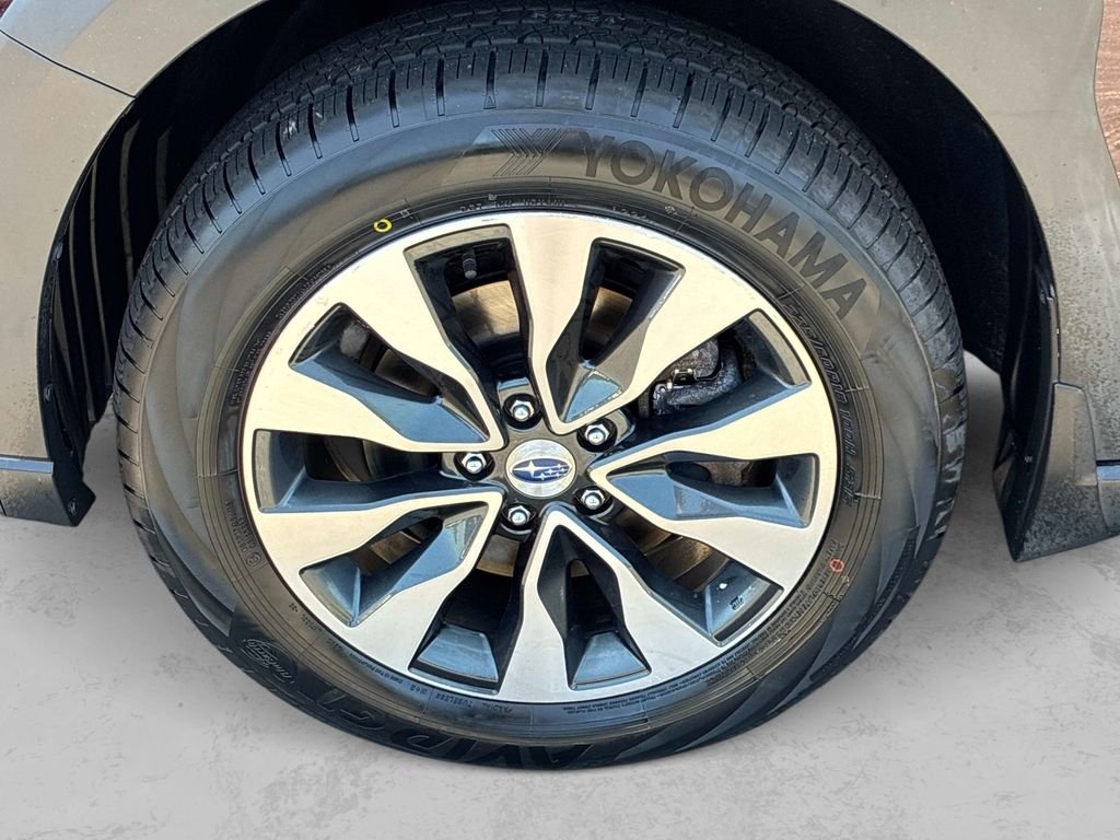 Used 2023  Subaru Limited image 22