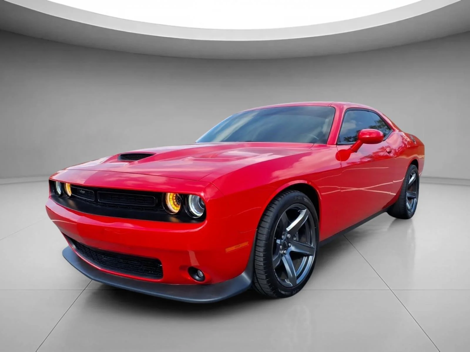 Used 2023 Torred Clearcoat Dodge R/T Scat Pack image 1