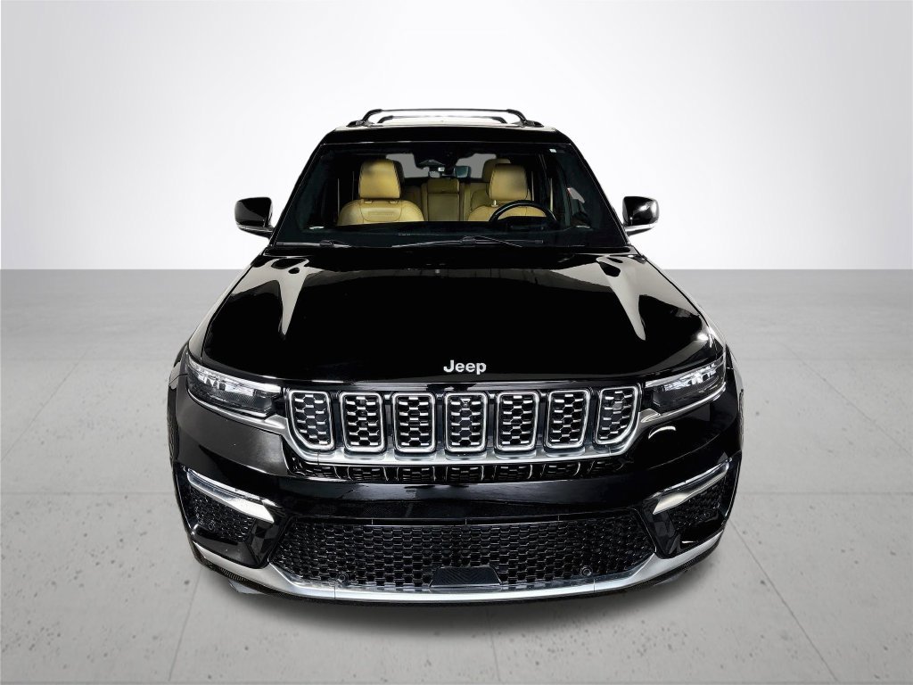 Used 2023 Diamond Black Jeep Summit Reserve image 3