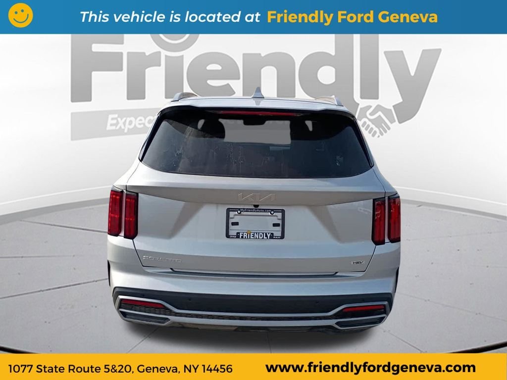 Used 2023 Silver Kia SX Prestige image 6