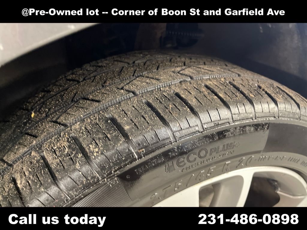 Used 2013  Audi  image 11