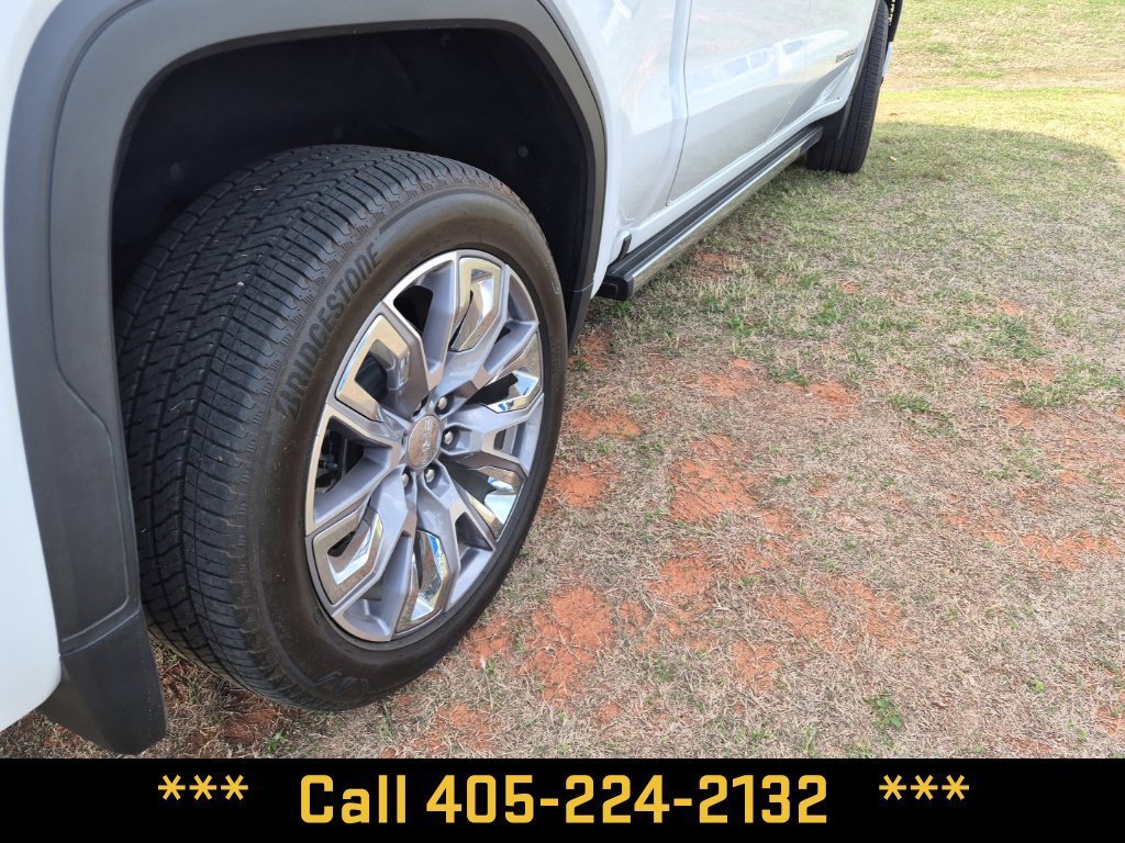 Used 2024 Summit White GMC Denali image 22